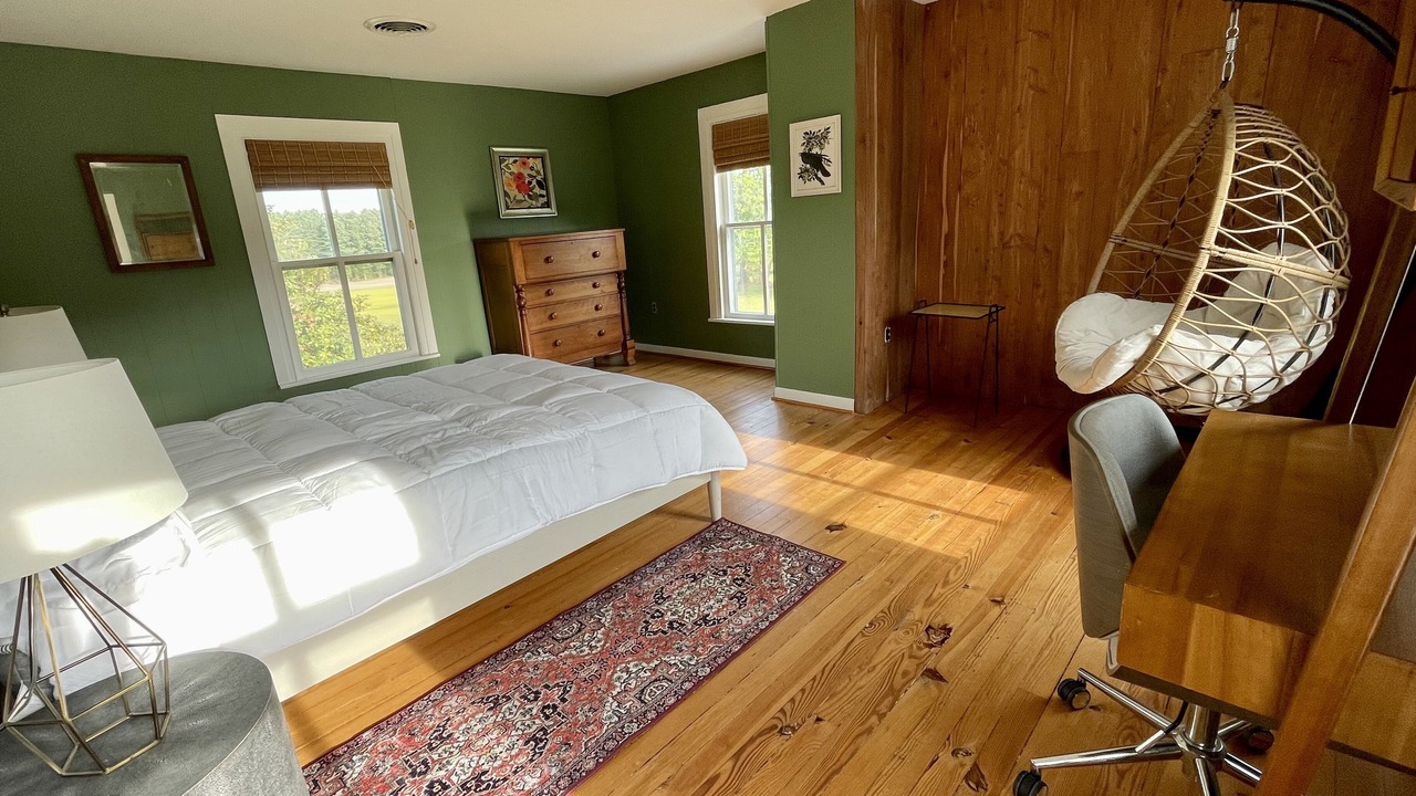 Photo of Bedroom in Farnham