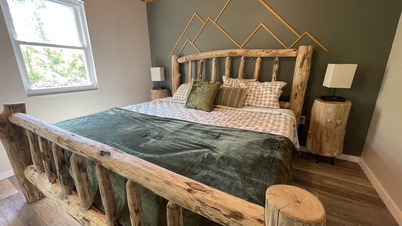 Photo of Bedroom in La Follette