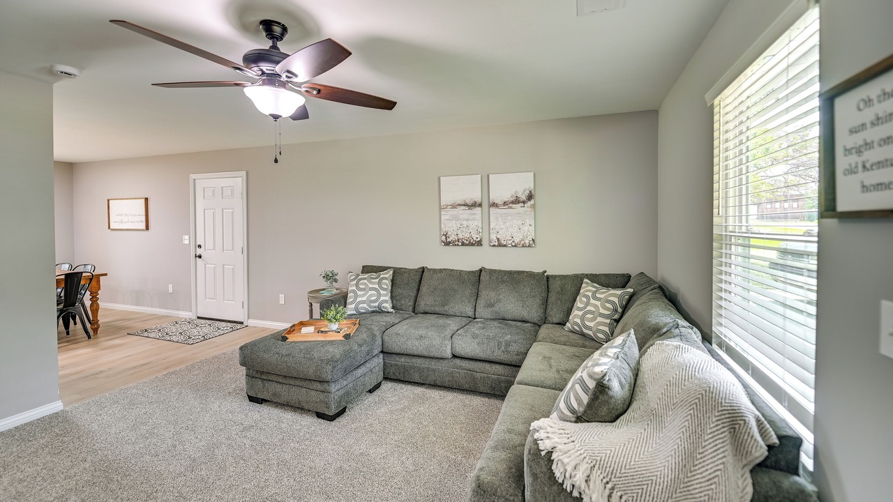 Photo of Livingroom in Dry Ridge