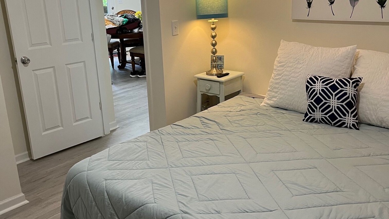 Photo of Bedroom in Troutman