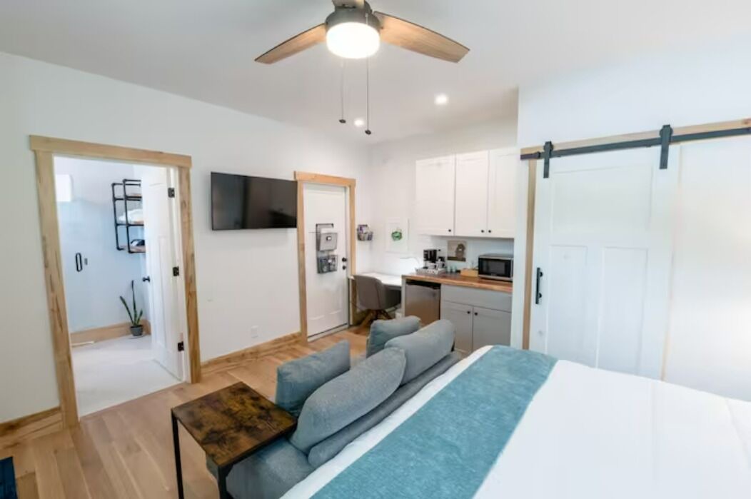 Photo of Bedroom in Asheville