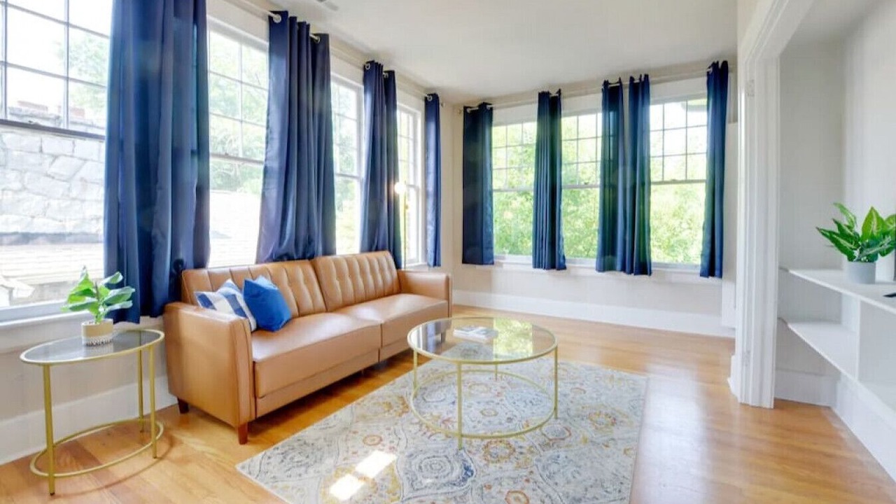 Photo of Livingroom in Southwest Raleigh