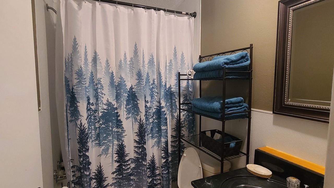 Photo of Bathroom in Muddy Pond