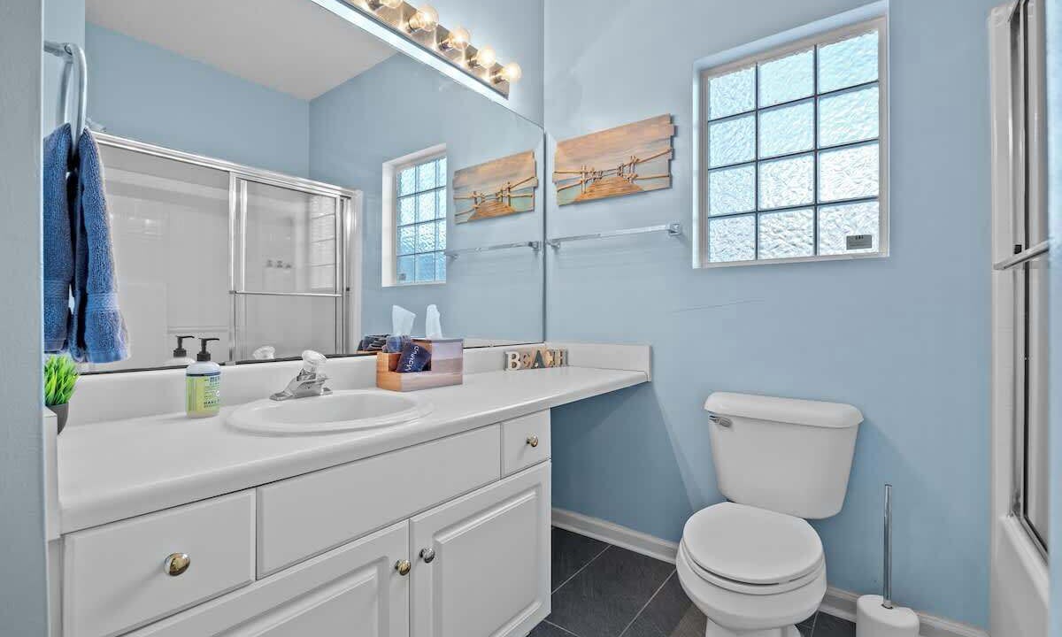 Photo of Bathroom in Murraysville
