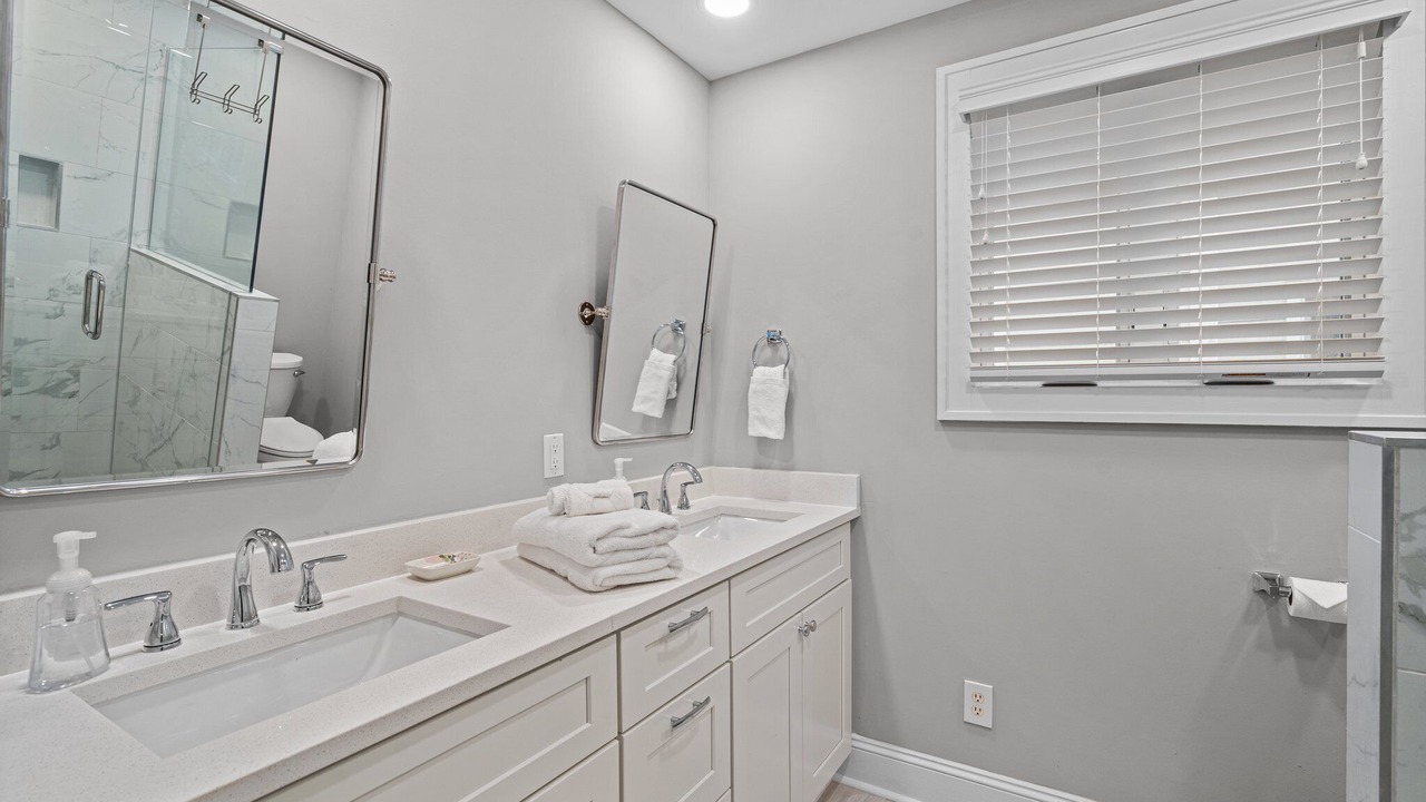Photo of Bathroom in Five Points East