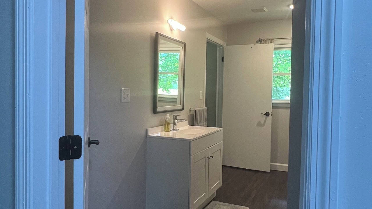 Photo of Bathroom in Newcomb