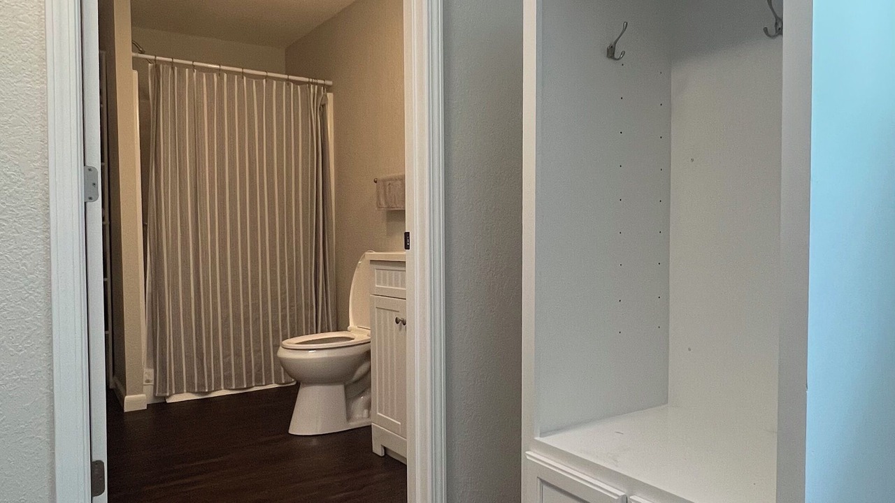 Photo of Bathroom in Newcomb