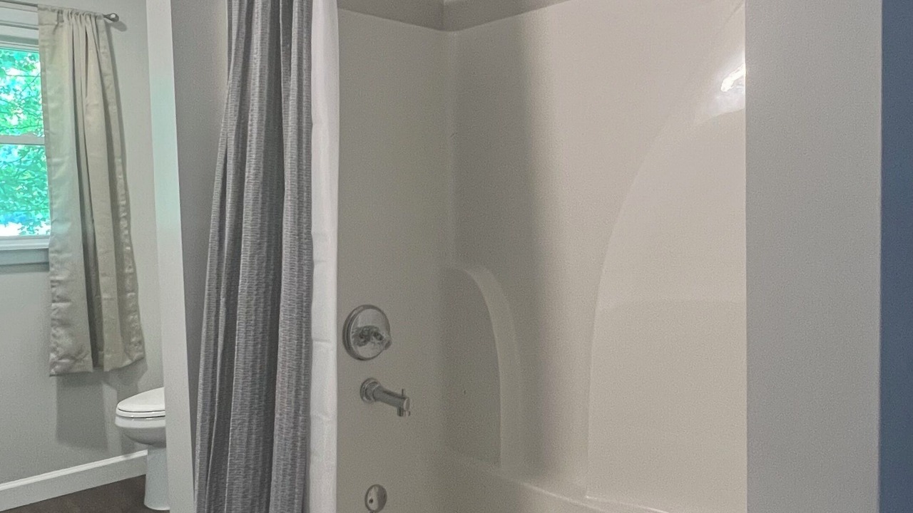 Photo of Bathroom in Newcomb