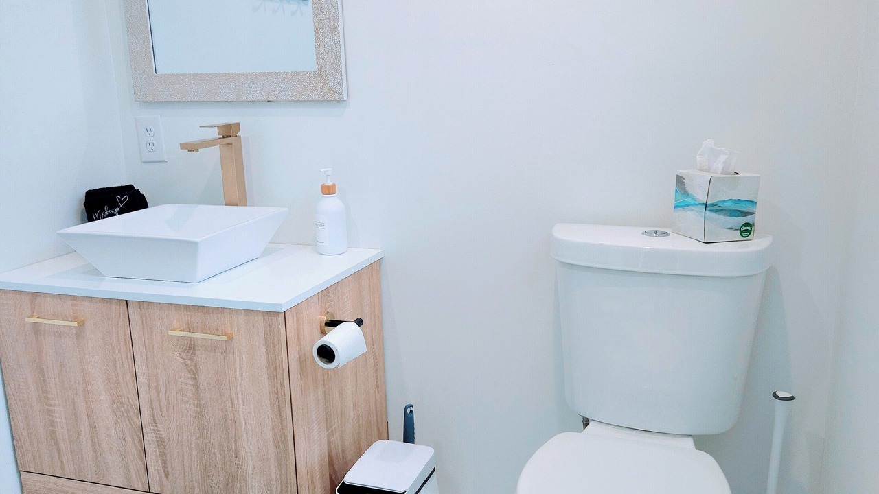 Photo of Bathroom in Wilmington Beach