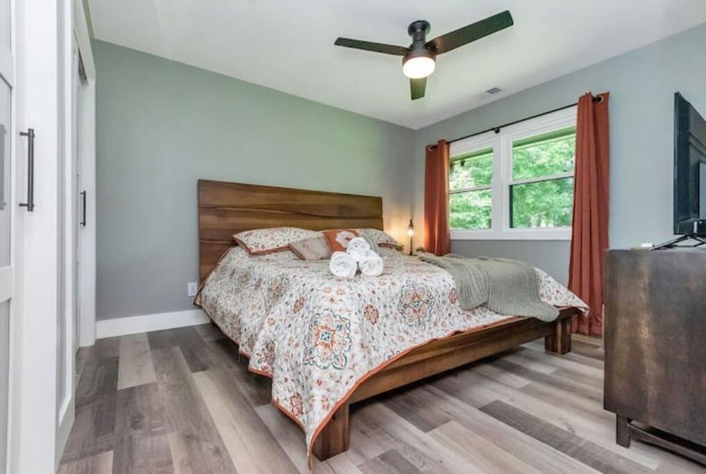 Photo of Bedroom in South Belmont