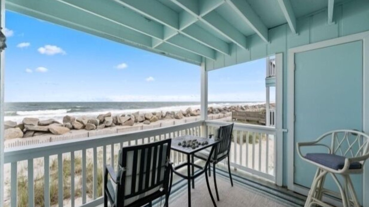Photo of Patio Balcony in North Carolina Coast