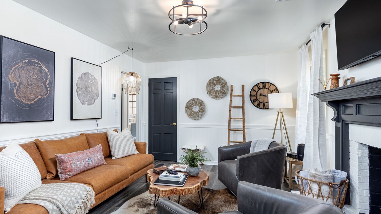 Photo of Livingroom in Taylors