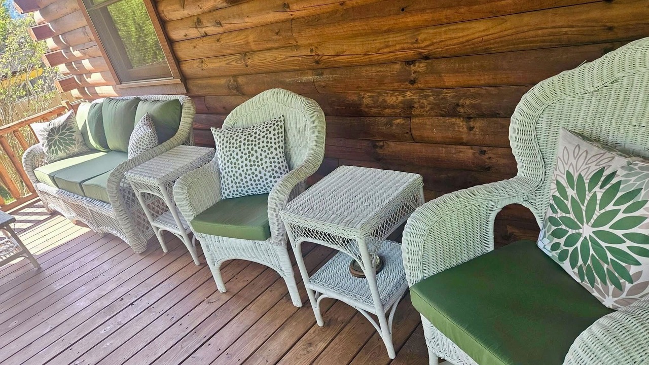 Photo of Patio Balcony in Greenbrier River