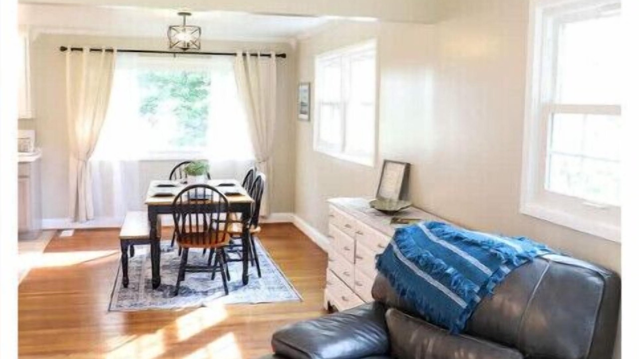 Photo of Livingroom in Schley