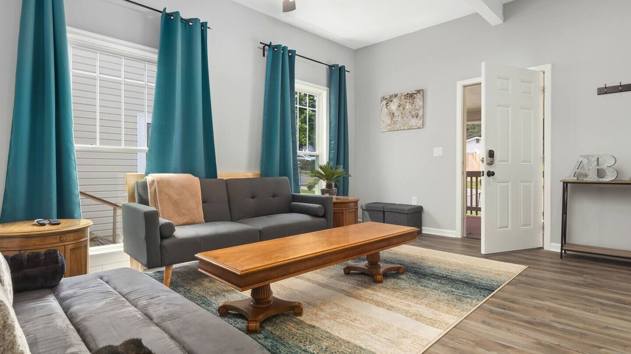 Photo of Livingroom in East Durham