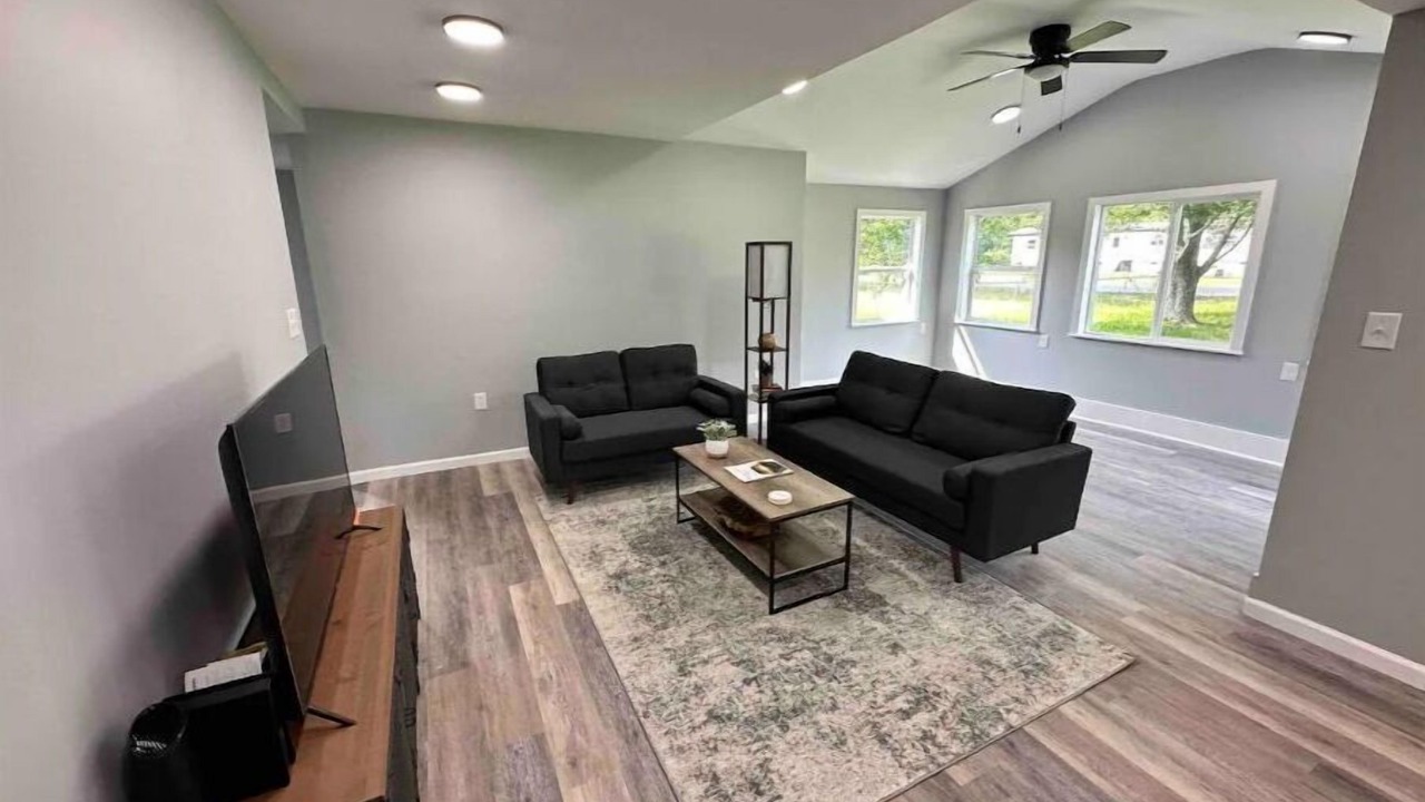 Photo of Livingroom in Shepherdsville
