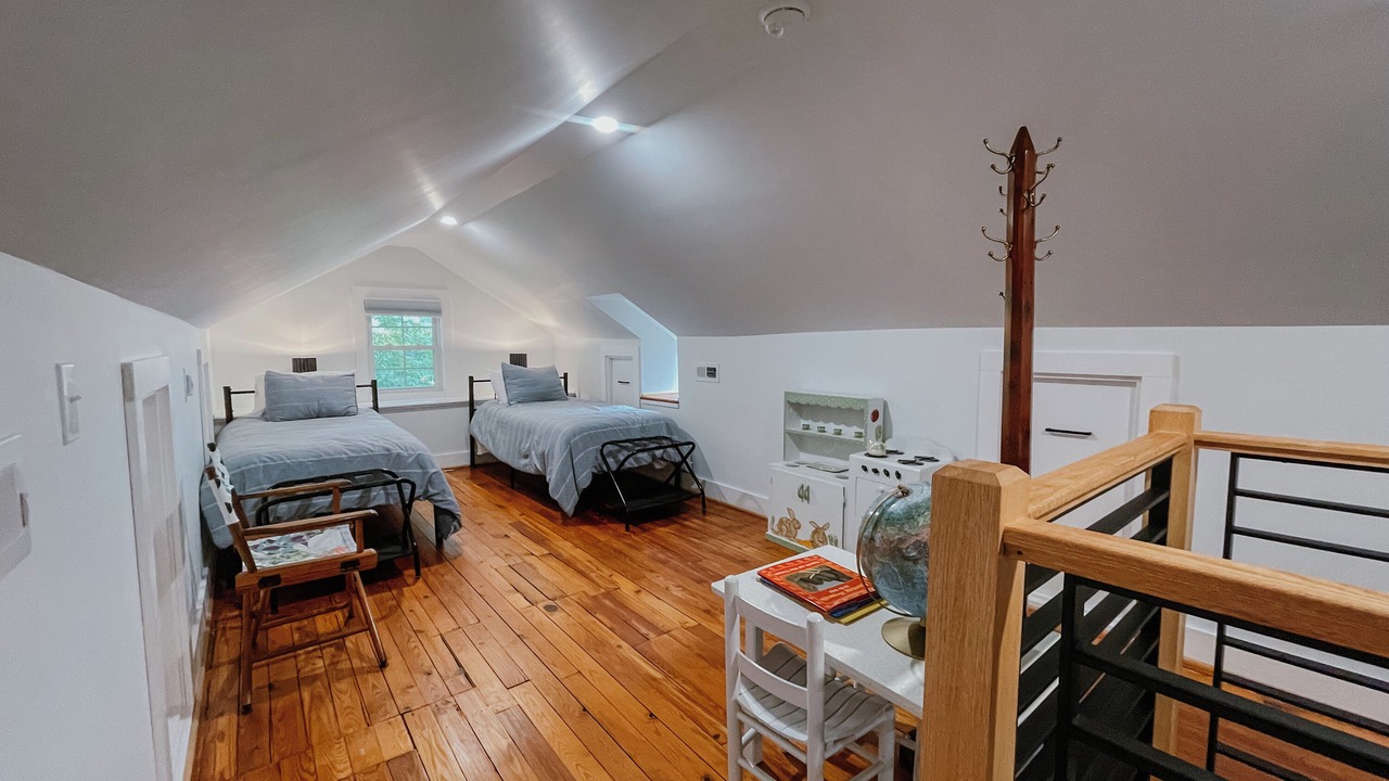 Photo of Bedroom in Central