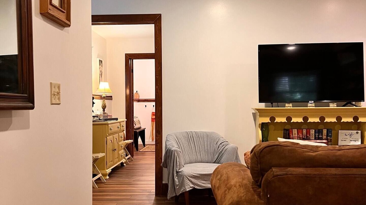 Photo of Livingroom in Waynesville