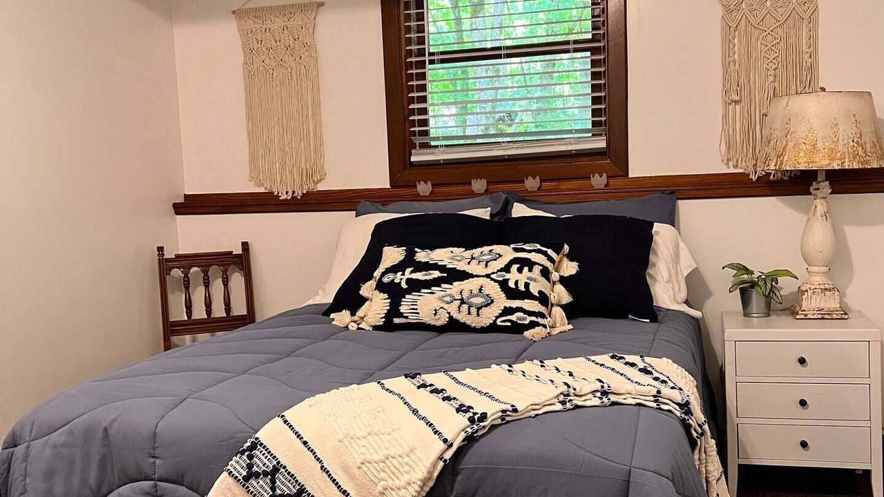 Photo of Bedroom in Waynesville