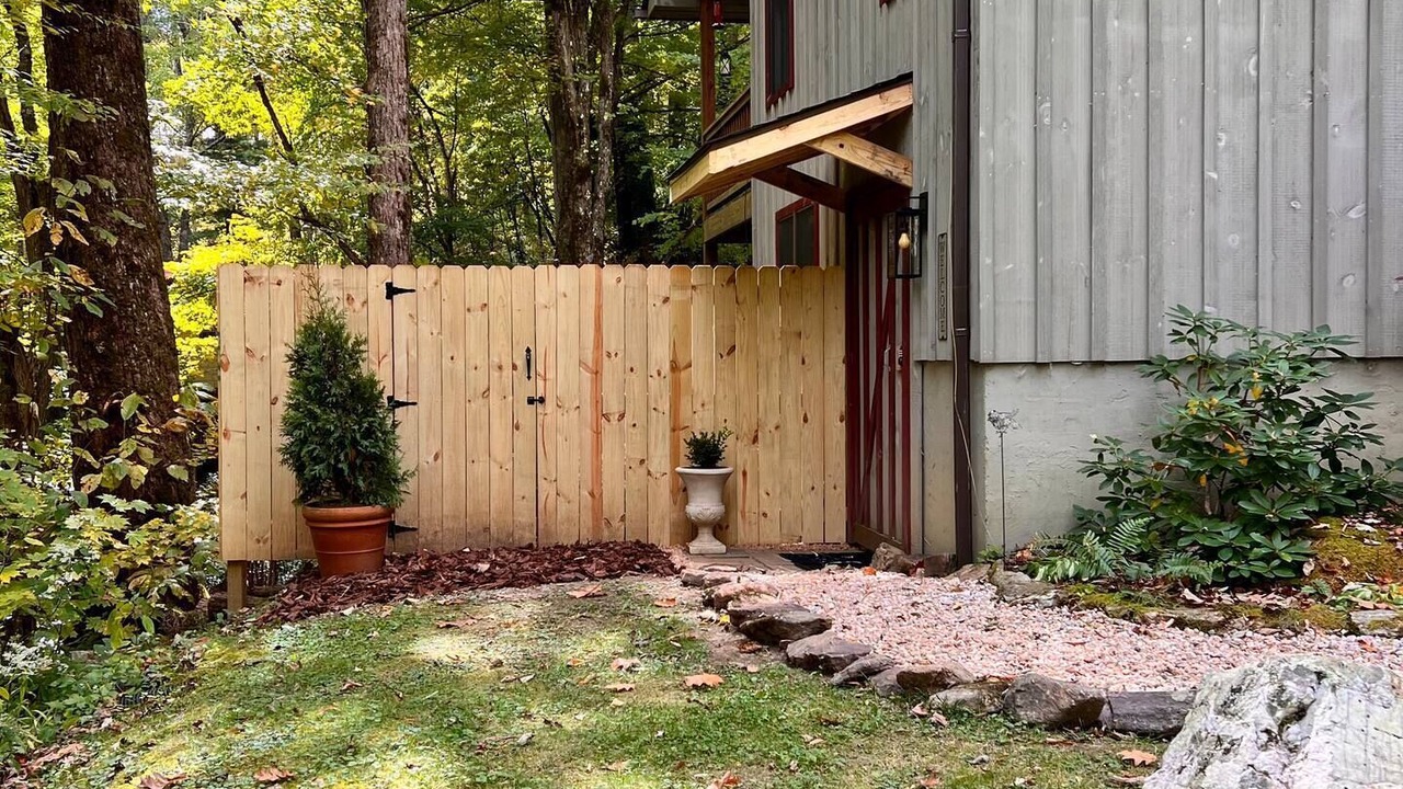Photo of Outdoor in Waynesville