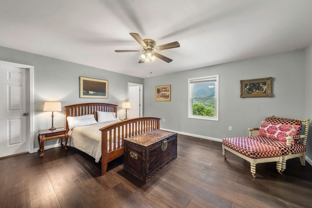 Photo of Bedroom in Waynesville