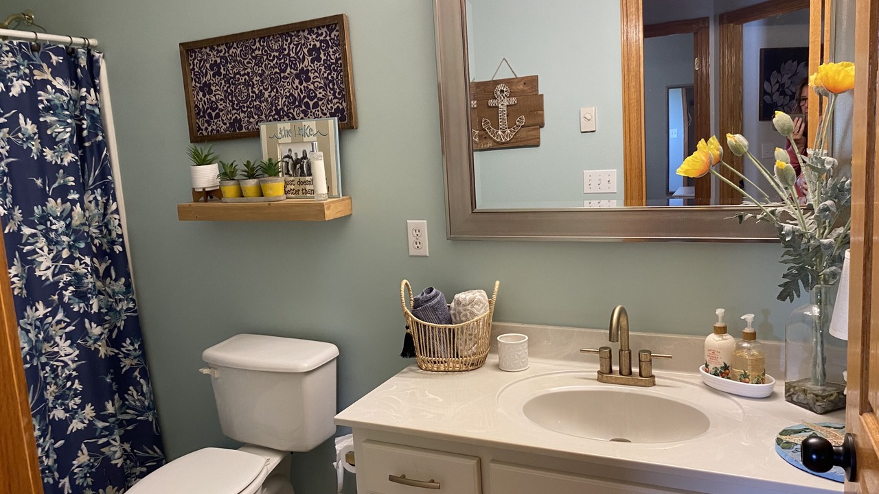 Photo of Bathroom in Monticello