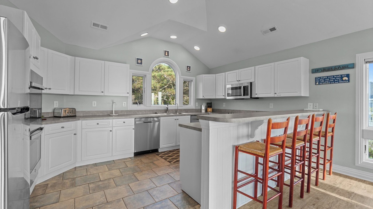 Photo of Kitchen in Monteray Shores