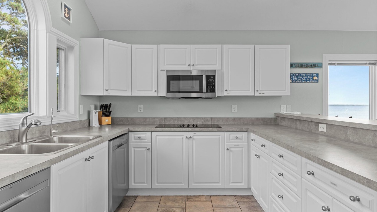 Photo of Kitchen in Monteray Shores