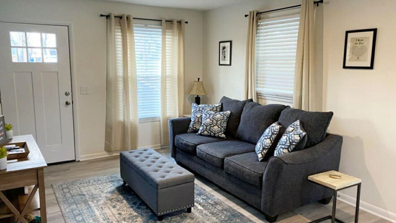 Photo of Livingroom in Gallatin