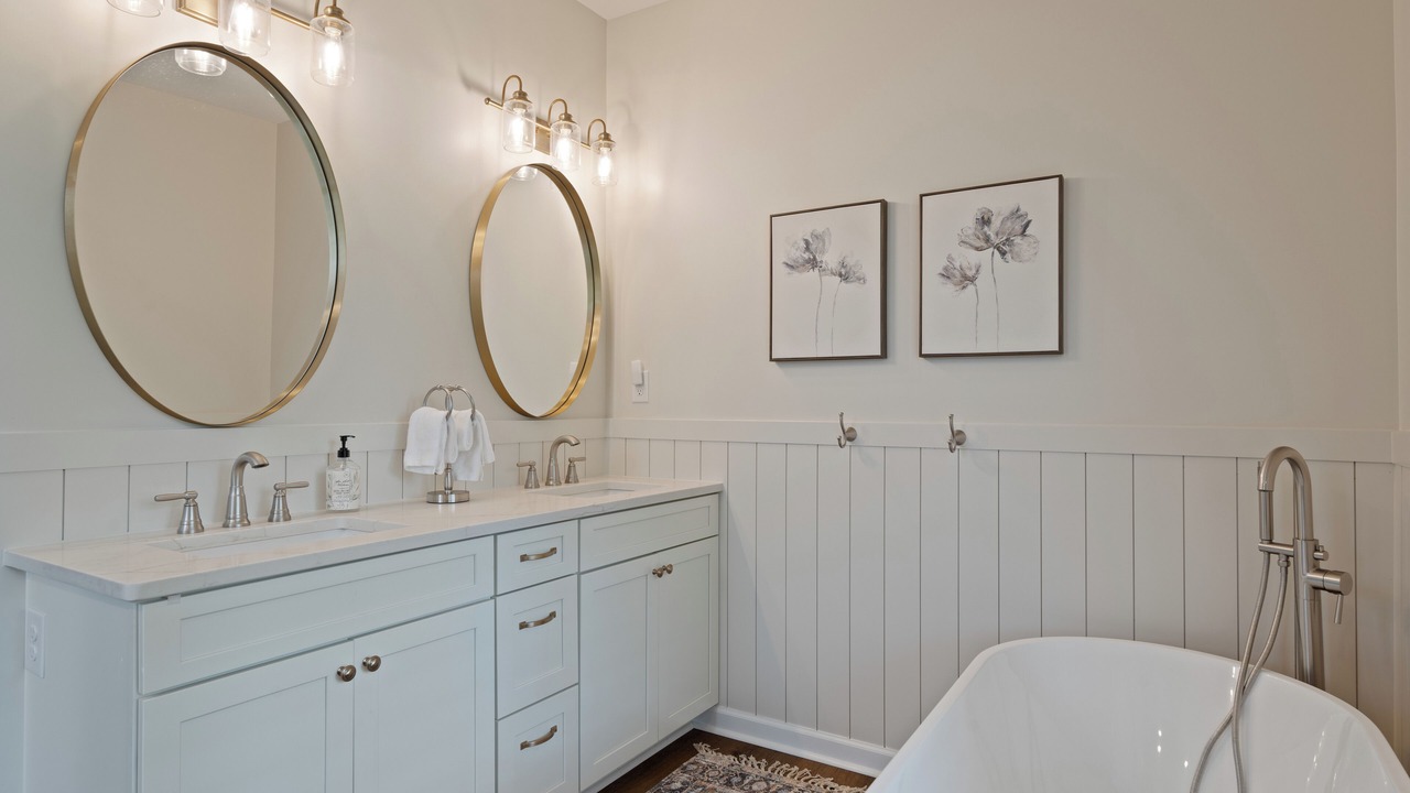 Photo of Bathroom in Stanley