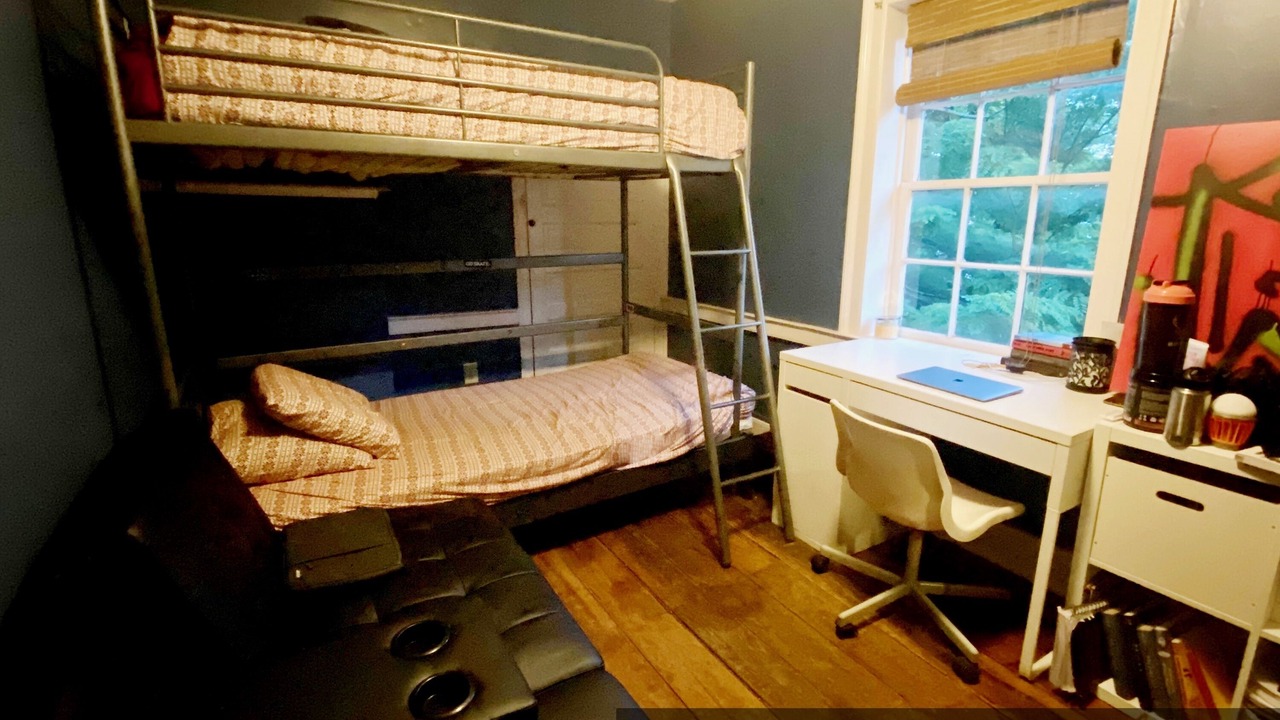 Photo of Bedroom in Middletown