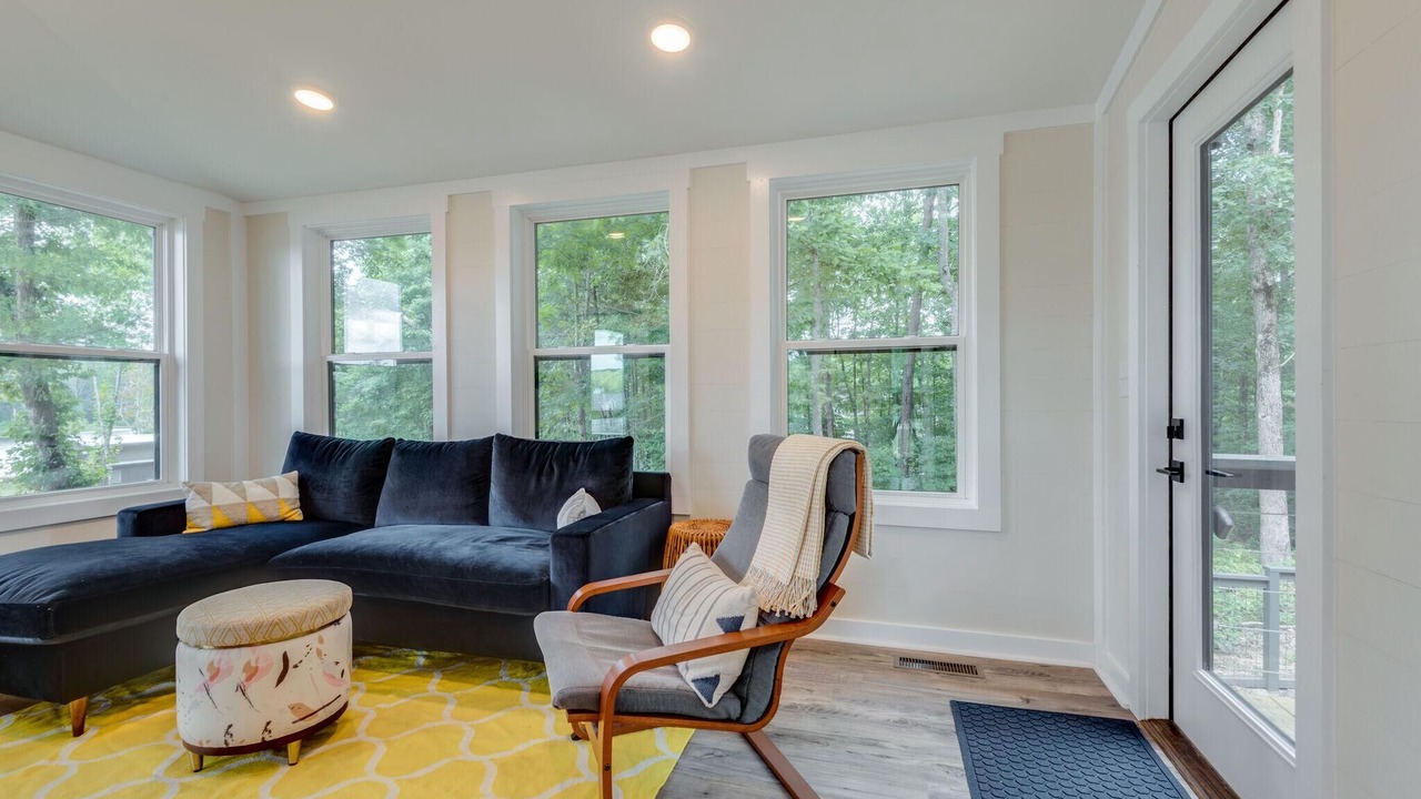Photo of Livingroom in Tracy City