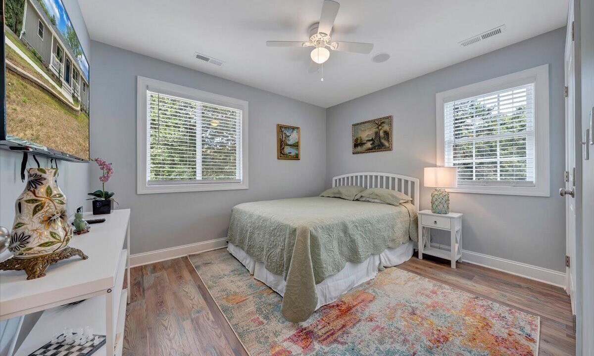 Photo of Bedroom in Goodview