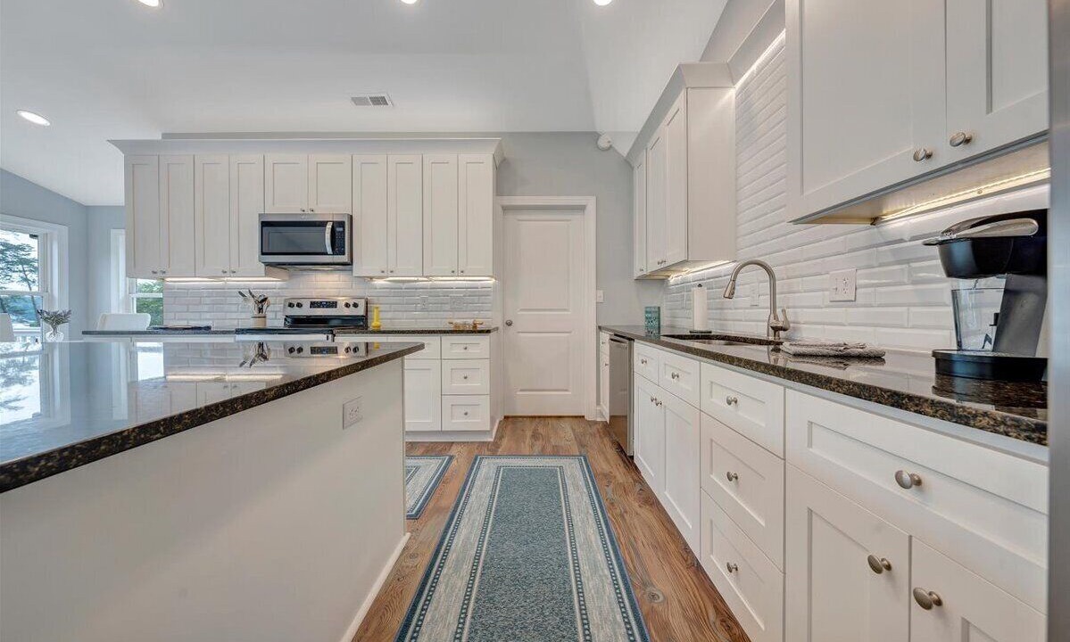 Photo of Kitchen in Goodview