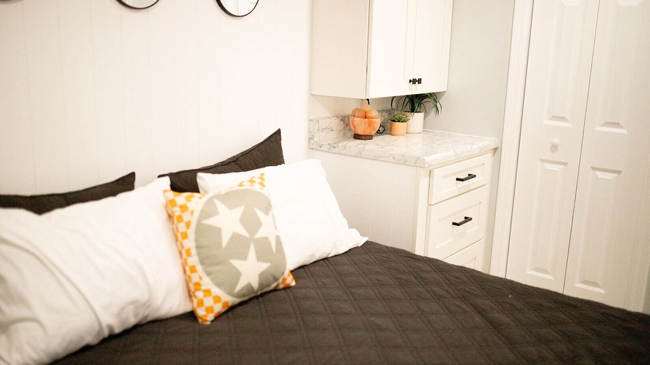 Photo of Bedroom in Knoxville