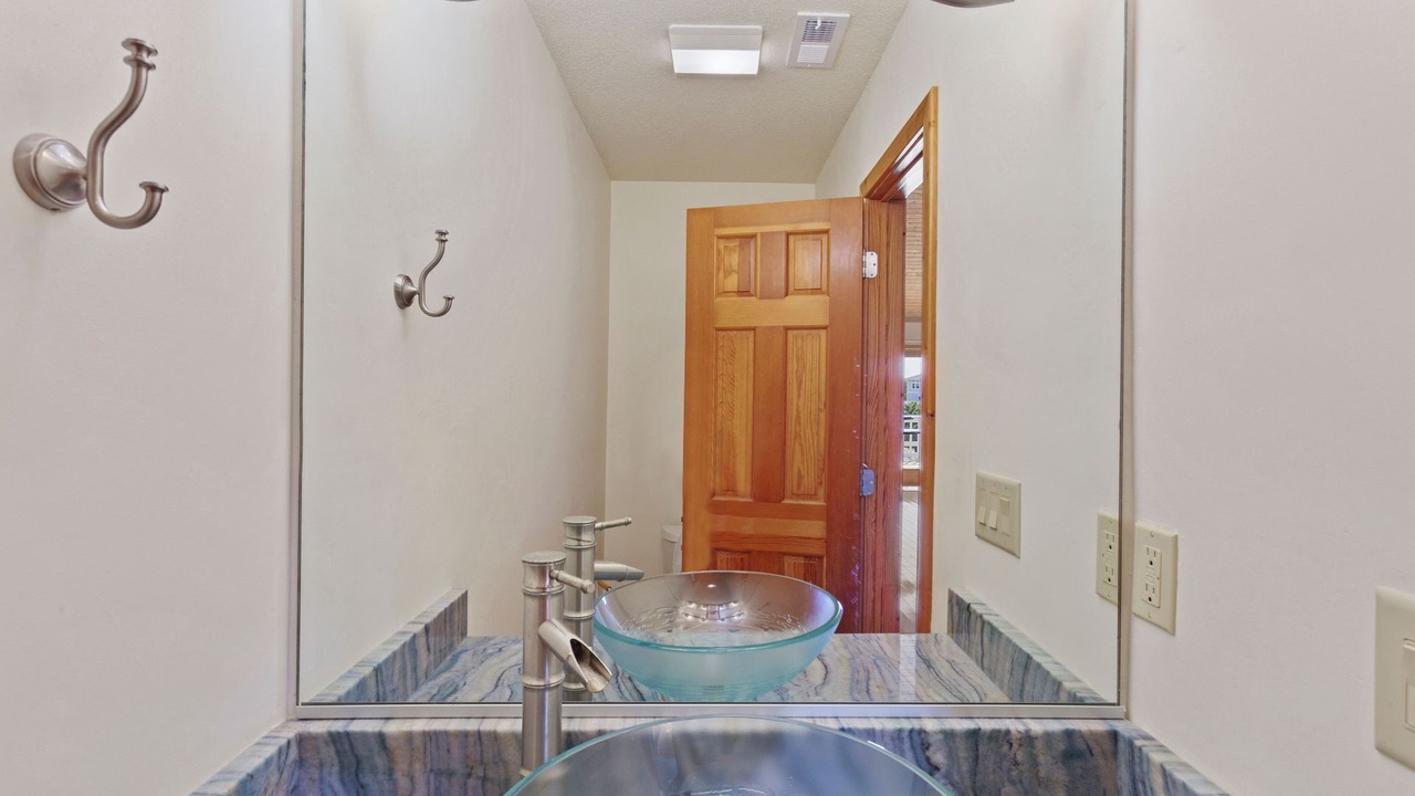 Photo of Bathroom in Whalehead Beach