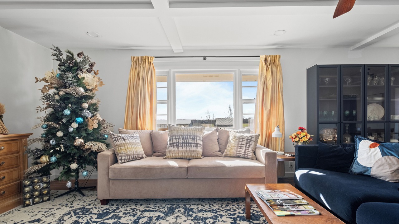 Photo of Livingroom in Disputanta