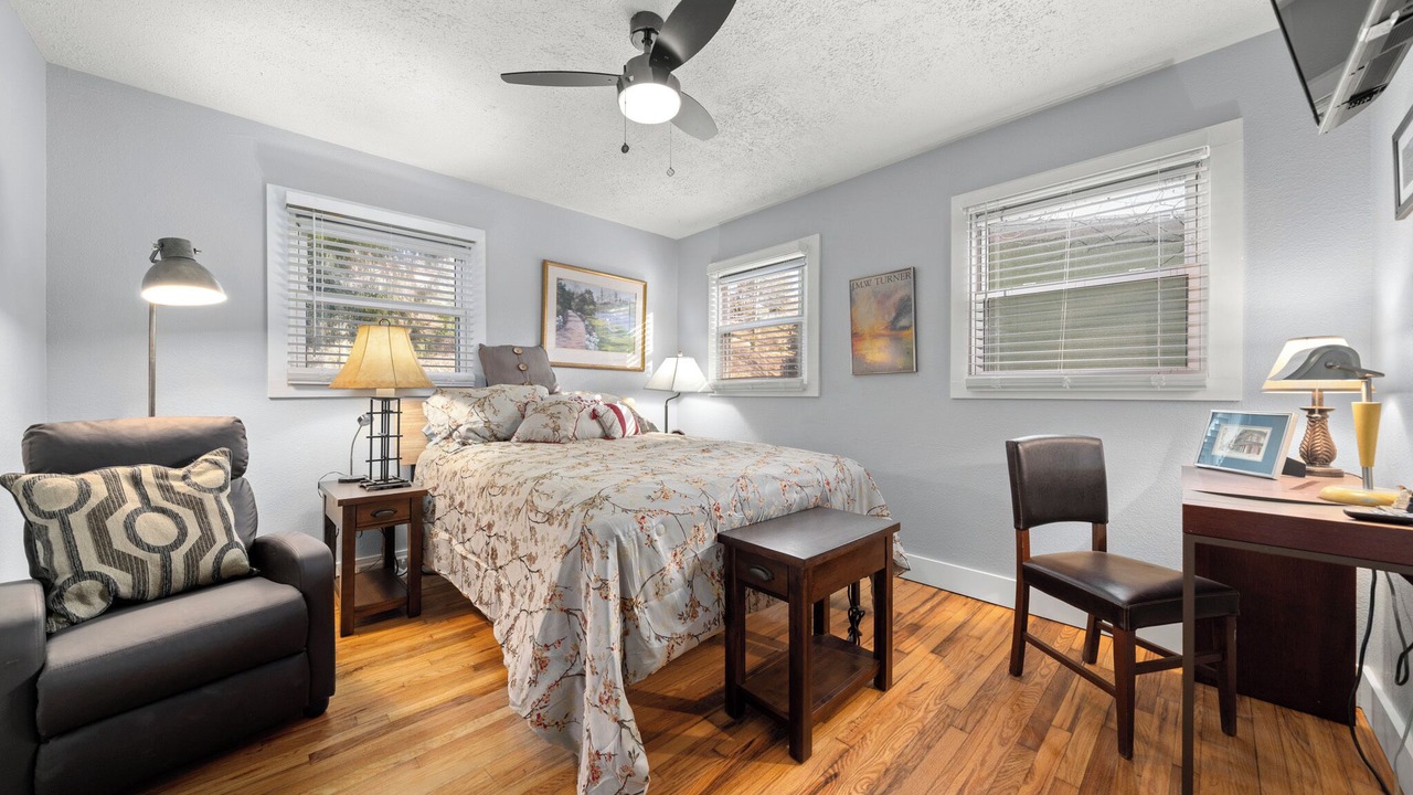 Photo of Bedroom in Asheville