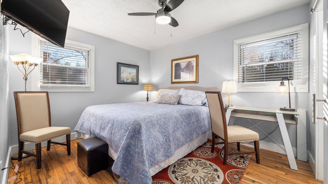 Photo of Bedroom in Asheville