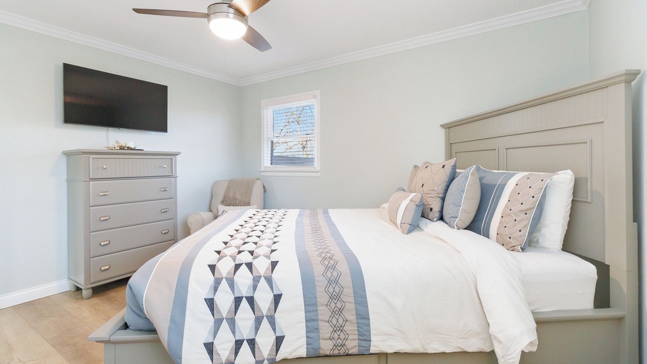 Photo of Bedroom in Bronston