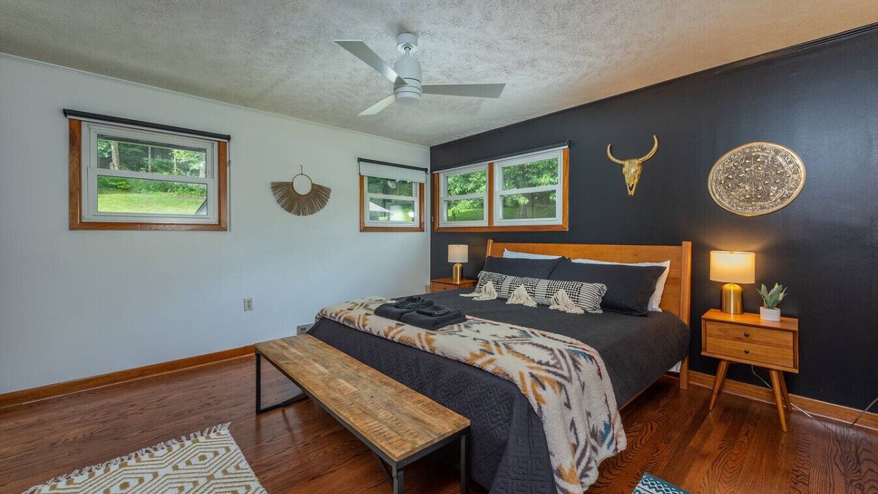 Photo of Bedroom in Waynesville