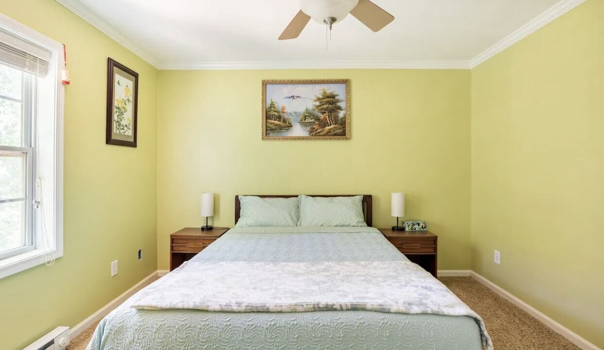 Photo of Bedroom in Sylva