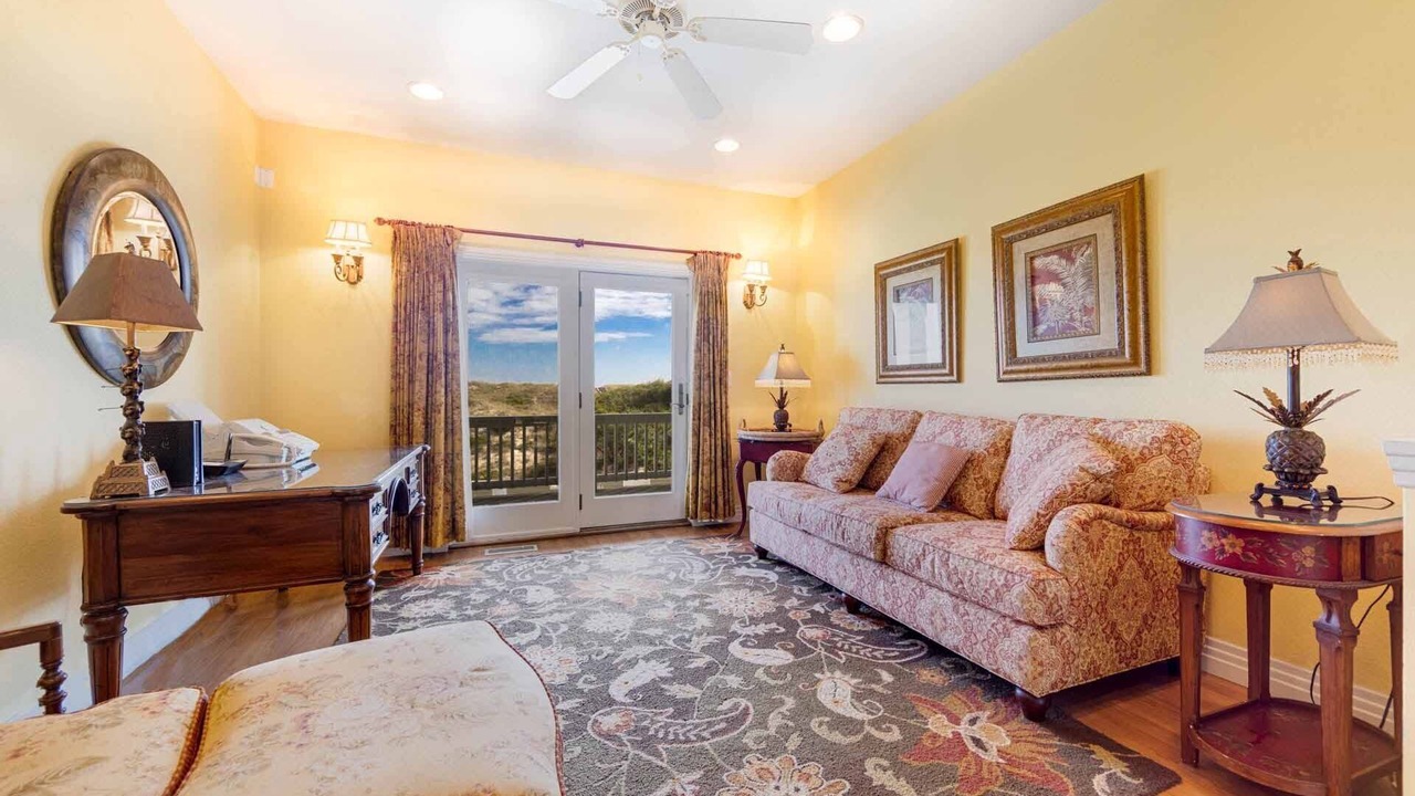 Photo of Bedroom in Ocean Isle Estates