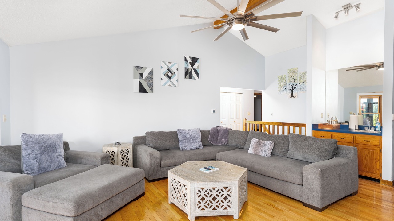 Photo of Livingroom in Sloans Valley