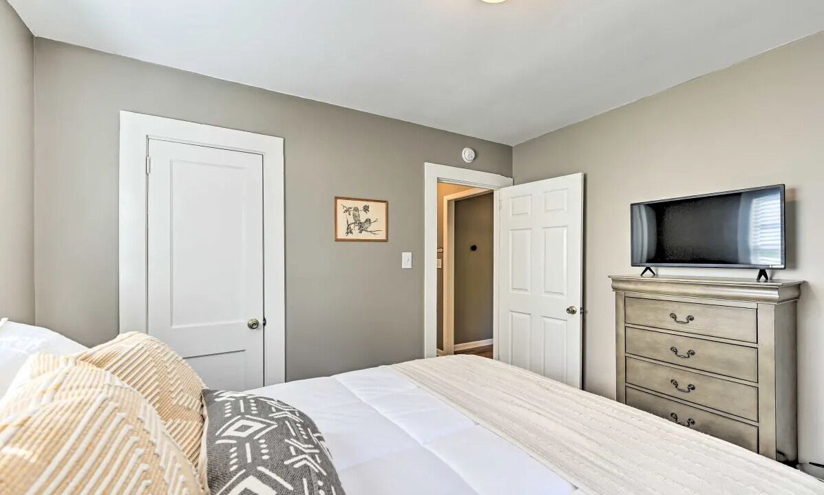 Photo of Bedroom in Greensboro