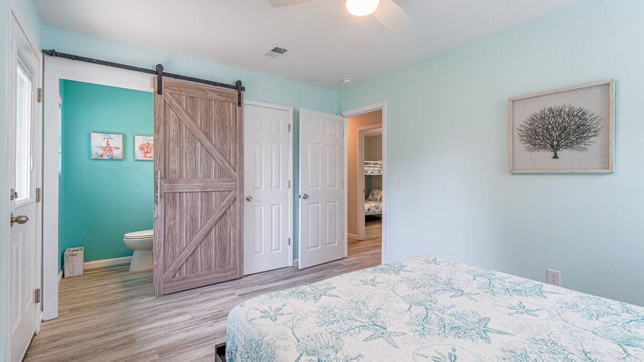Photo of Bedroom in Silver Lake