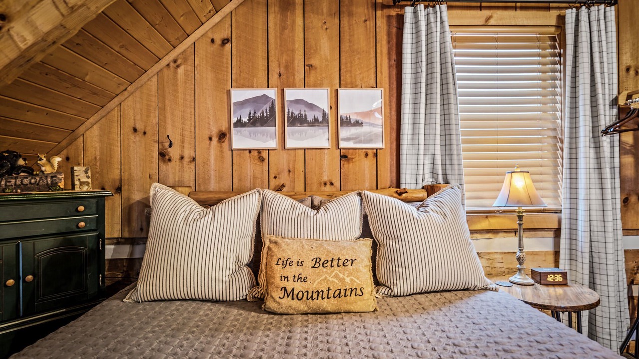 Photo of Bedroom in Pigeon Forge