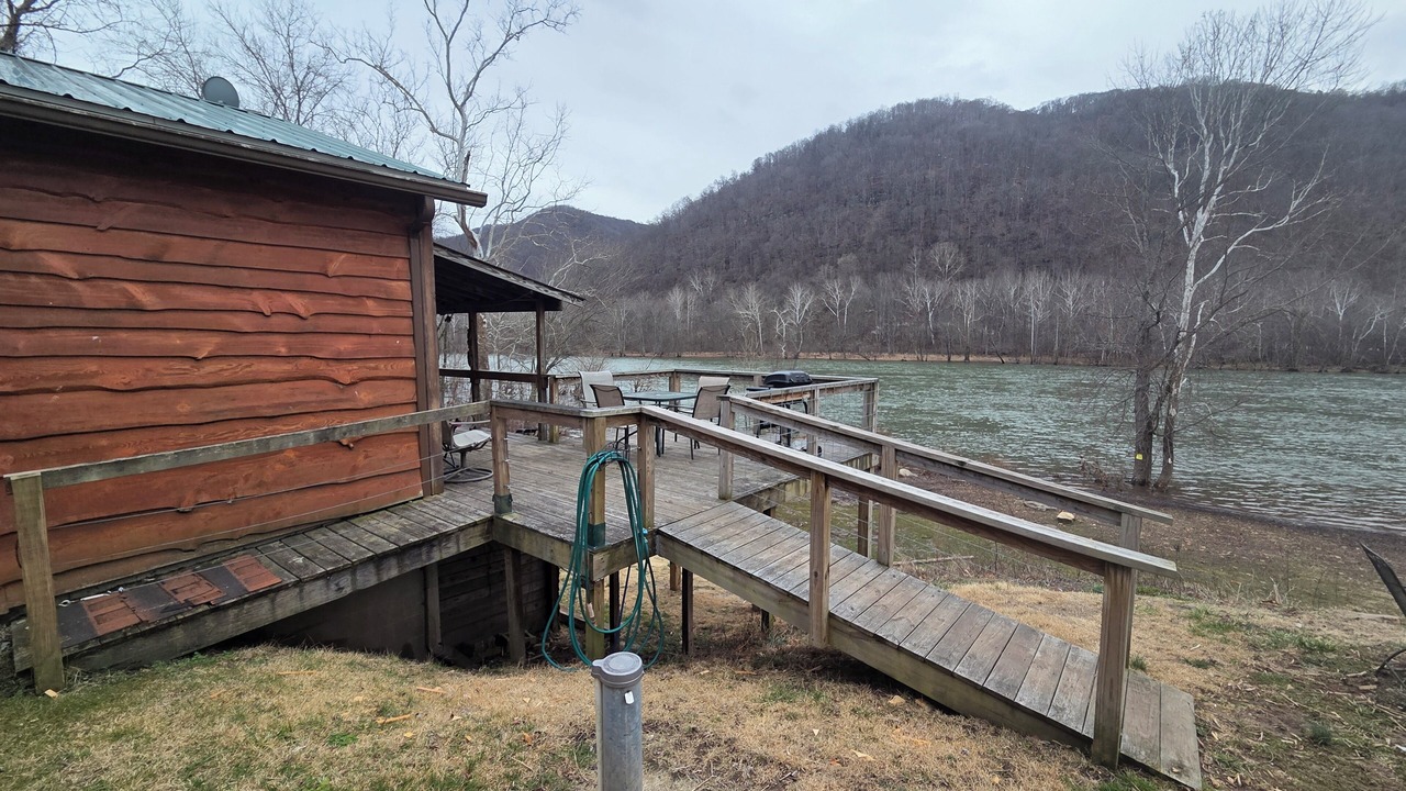 Photo of Outdoor in Lockbridge