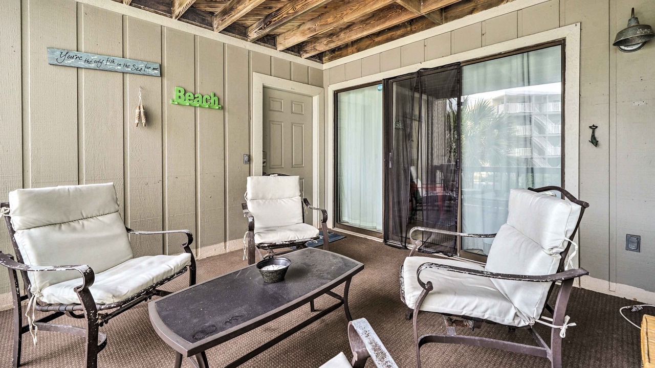 Photo of Patio Balcony in North Carolina Coast
