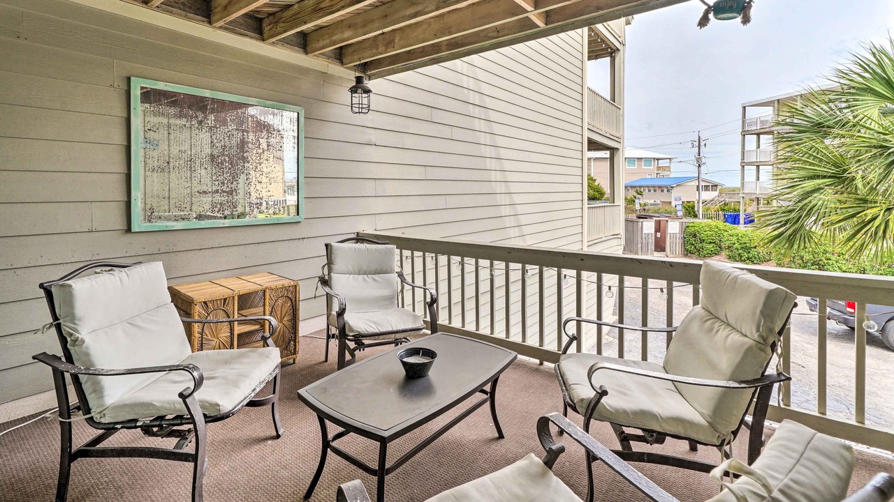 Photo of Patio Balcony in North Carolina Coast